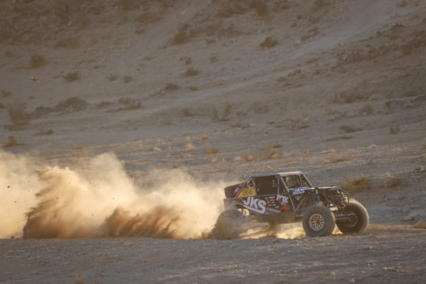 hammer-tales-chasing-team-mickey-thompson-tires-at-koh-2022-2022-03-03_18-36-32_796149