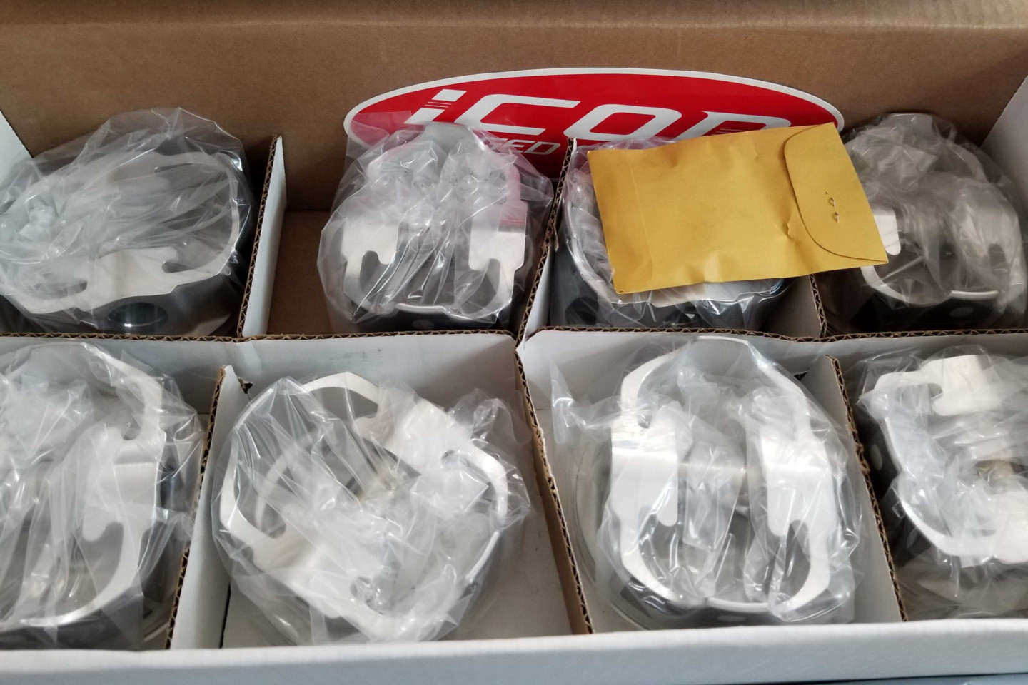 Retro 5.0 pistons