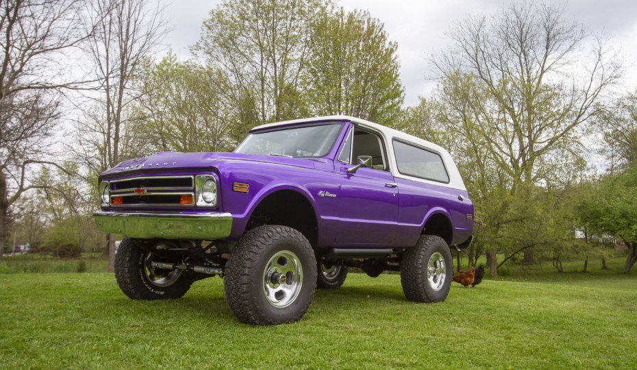 Classic Bow Tie 1972 Chevrolet K5 Blazer