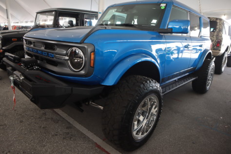 broncos-of-barrett-jackson-bring-in-big-bank-in-palm-beach-2022-04-14_14-52-02_478234