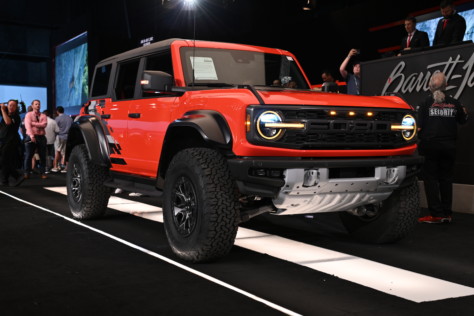 broncos-of-barrett-jackson-bring-in-big-bank-in-palm-beach-2022-04-14_14-56-23_083724