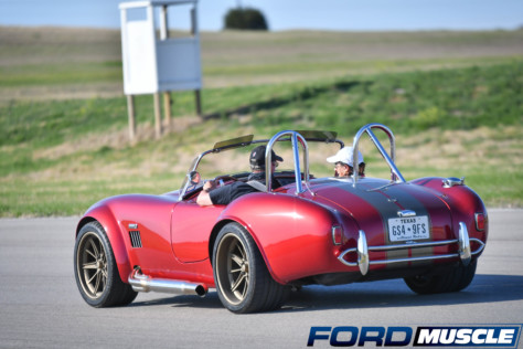 texas-cobra-club-springs-into-track-mode-2022-04-22_21-17-47_418348