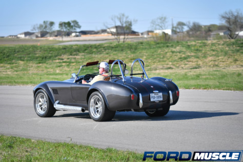 texas-cobra-club-springs-into-track-mode-2022-04-22_21-18-01_609359