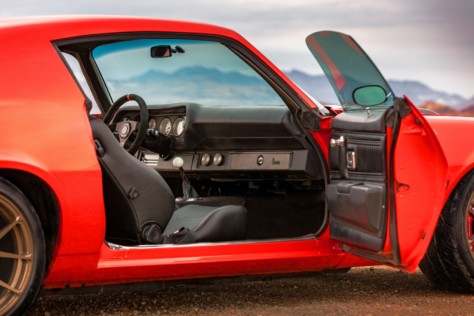 this-70-camaro-is-a-triple-threat-hot-rod-2022-04-04_10-56-11_145948