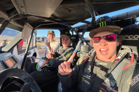 watch-the-camburg-kids-win-the-more-mckenzies-250-desert-race-2022-04-29_14-14-11_178683