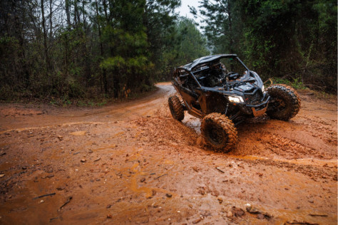 exploring-georgia-jungles-with-can-am-utvs-at-iron-mountain-resort-2022-05-27_18-33-23_543846