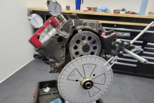 Heart of the ‘90s — Retro 5.0’s Short-Block Comes Together