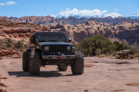 rockstar-garage-conquers-moab-easter-jeep-safari-2022-05-16_14-12-47_246107