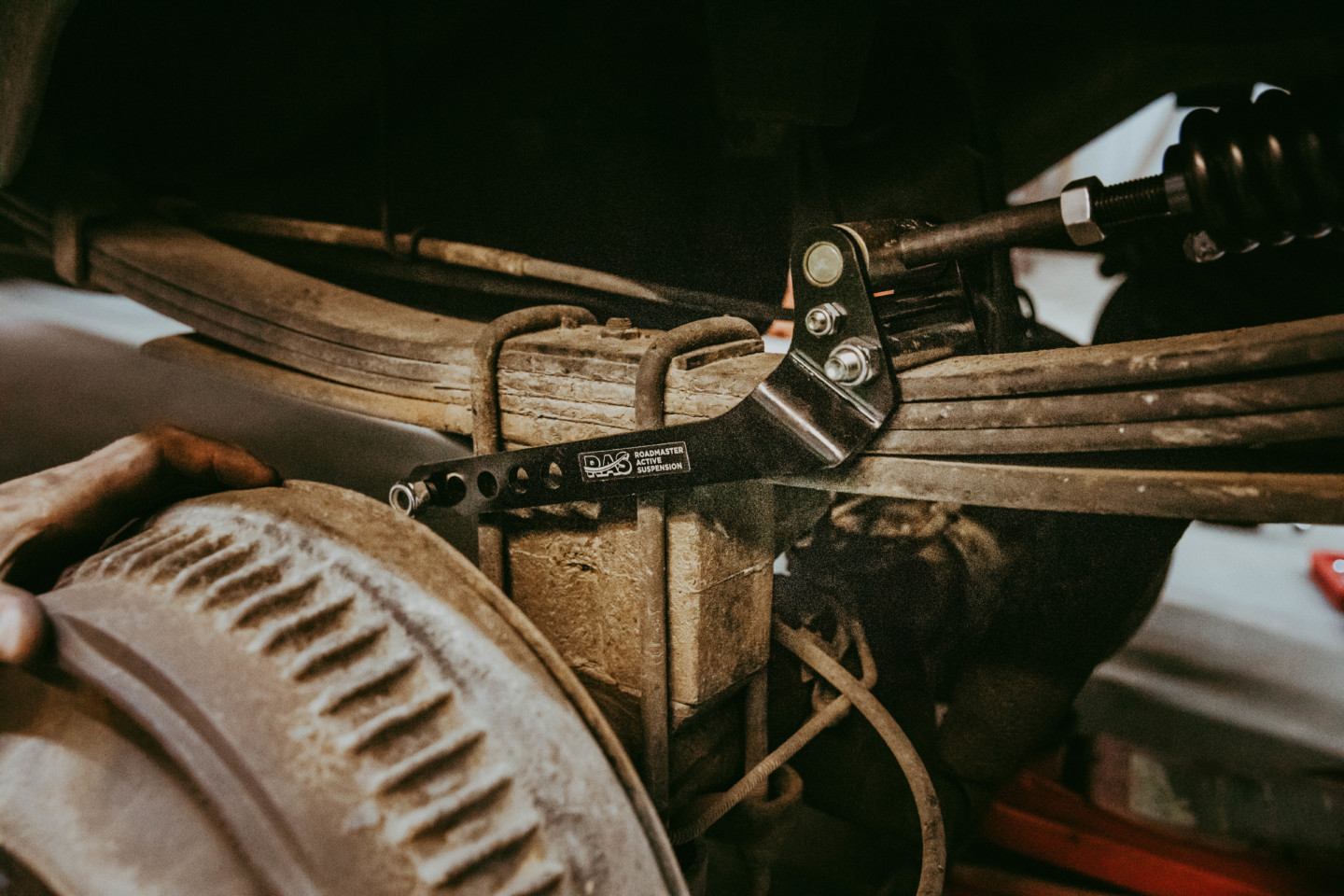 RoadActive Suspension