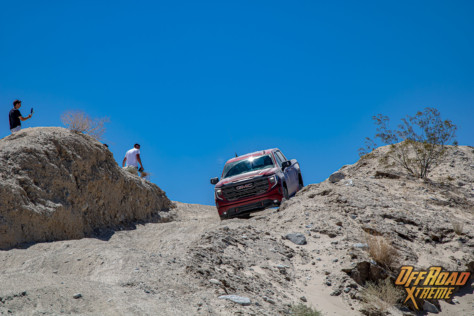 brand-new-2022-gmc-sierra-at4x-off-road-field-tested-in-the-desert-2022-06-23_17-48-27_278087
