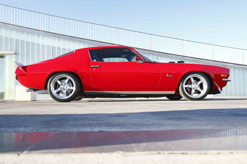 Home-Built Hero: Frank Barbaro's Hot-Rodded '71 Camaro