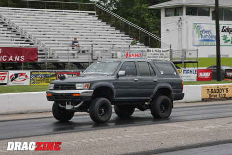 summit-racing-midwest-drags-big-week-of-drag-and-drive-fun-2022-06-13_07-04-22_413063