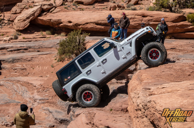 Trail Review Presented By Fabtech Motorsports: Metal Masher