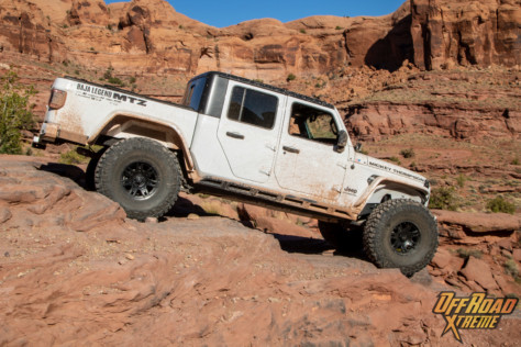 trail-review-presented-by-mickey-thompson-tires-cliffhanger-2022-06-15_17-42-52_767699