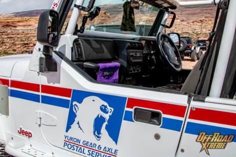 authentic-usps-right-hand-drive-jeep-fully-built-to-haul-the-mail-2022-07-12_10-58-01_349872
