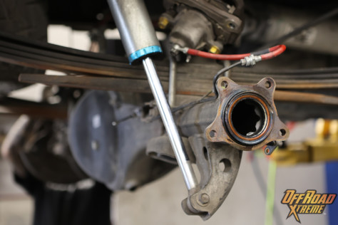 eaton-elocker-installation-on-an-off-road-ready-tundra-2022-07-21_15-49-04_511085