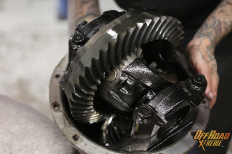 eaton-elocker-installation-on-an-off-road-ready-tundra-2022-07-21_15-49-17_677011