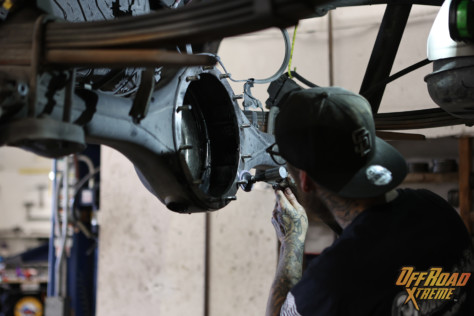 eaton-elocker-installation-on-an-off-road-ready-tundra-2022-07-21_15-49-46_227940