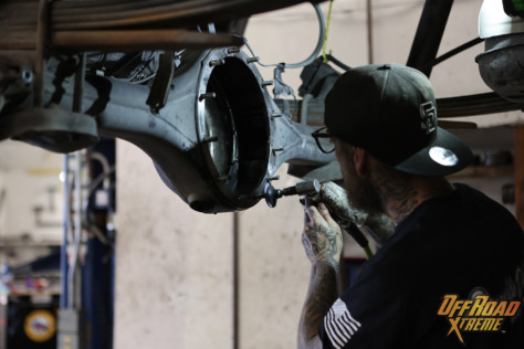 eaton-elocker-installation-on-an-off-road-ready-tundra-2022-07-21_15-49-49_836934