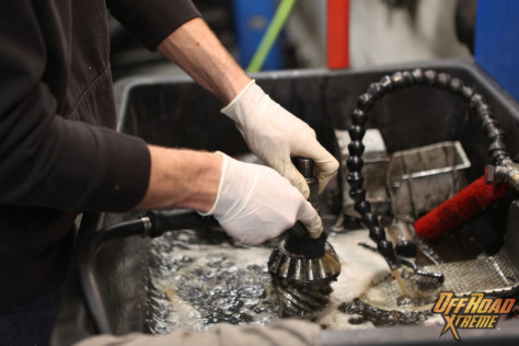 eaton-elocker-installation-on-an-off-road-ready-tundra-2022-07-21_15-50-17_315859