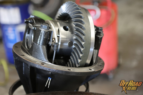 eaton-elocker-installation-on-an-off-road-ready-tundra-2022-07-21_15-52-14_596278
