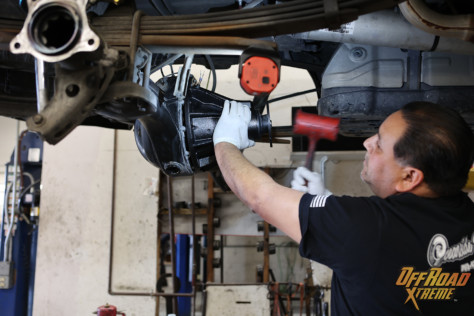 eaton-elocker-installation-on-an-off-road-ready-tundra-2022-07-21_15-52-57_613528