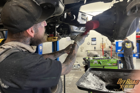 eaton-elocker-installation-on-an-off-road-ready-tundra-2022-07-21_16-01-21_124162