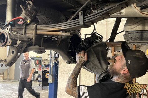 eaton-elocker-installation-on-an-off-road-ready-tundra-2022-07-21_16-01-26_163339