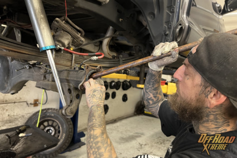 eaton-elocker-installation-on-an-off-road-ready-tundra-2022-07-21_16-01-59_659001