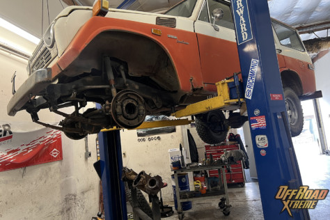 eaton-elocker-installation-on-an-off-road-ready-tundra-2022-07-21_16-02-05_027673