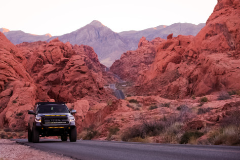 eaton-elocker-installation-on-an-off-road-ready-tundra-2022-07-21_16-11-04_305566