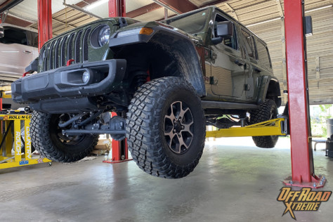 how-to-upgrade-a-jeep-jlu-with-an-edelbrock-supercharger-2022-07-28_17-53-48_624736