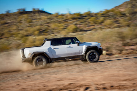 is-the-hummer-ev-off-road-technology-a-glimpse-into-the-future-2022-07-06_12-19-29_701243