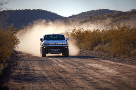 is-the-hummer-ev-off-road-technology-a-glimpse-into-the-future-2022-07-06_12-19-32_372337