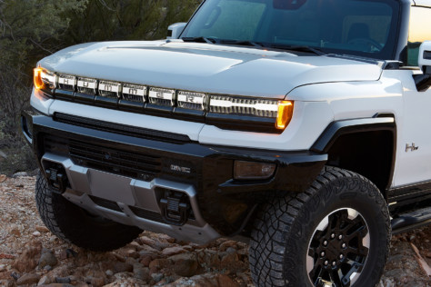is-the-hummer-ev-off-road-technology-a-glimpse-into-the-future-2022-07-06_12-19-38_157937