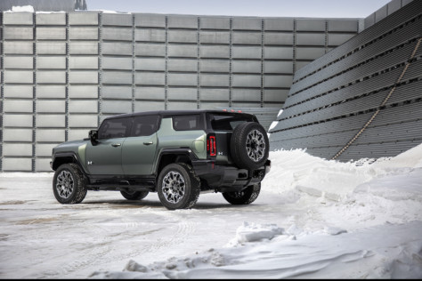 is-the-hummer-ev-off-road-technology-a-glimpse-into-the-future-2022-07-06_12-20-08_675122