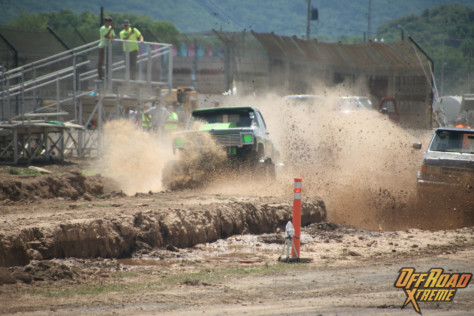 off-road-overload-at-the-bloomsburg-4-wheel-jamboree-2022-07-15_09-53-33_535558