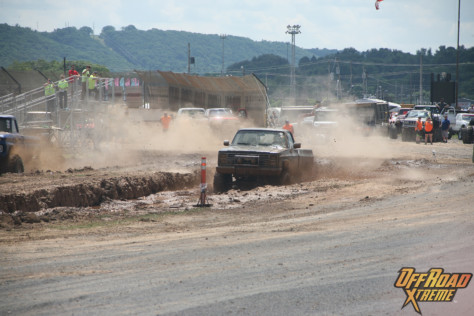 off-road-overload-at-the-bloomsburg-4-wheel-jamboree-2022-07-15_09-53-48_303114