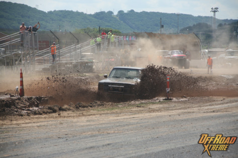 off-road-overload-at-the-bloomsburg-4-wheel-jamboree-2022-07-15_09-54-06_254610