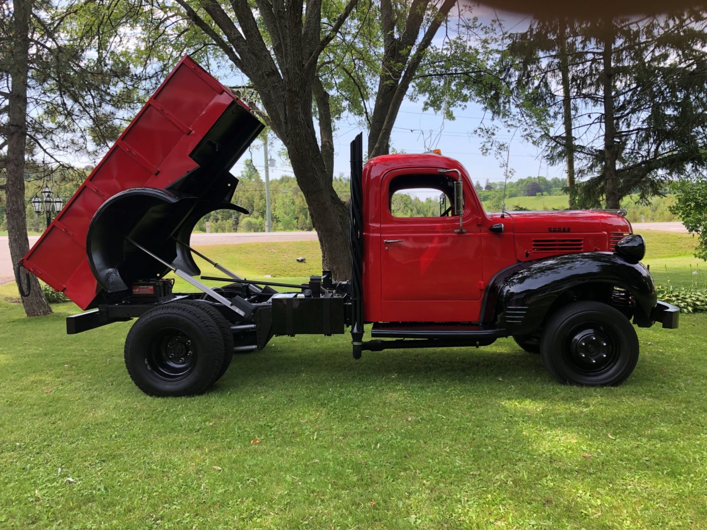 Dodge WD21