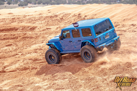 vehicle-spotlight-dawsons-4-wheel-performance-big-blue-jlu-392-2022-07-07_19-29-34_133037