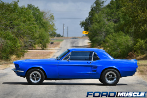 1967-mustang-coupe-exemplifies-the-do-it-yourself-attitude-2022-08-02_19-21-31_478540