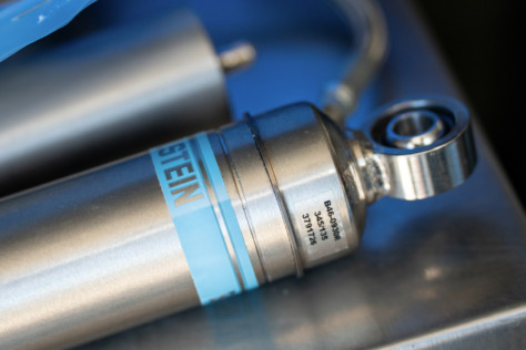 a-glimpse-inside-the-bilstein-b8-zonecontrol-8112-shock-absorber-2022-09-01_11-38-28_321608