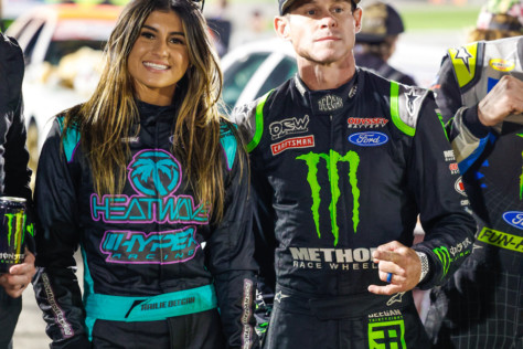 cleetus-mcfarland-and-bristol-1000-features-stadium-super-trucks-2022-08-30_19-15-43_872624