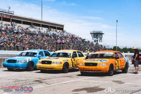 cleetus-mcfarland-and-bristol-1000-features-stadium-super-trucks-2022-08-30_19-15-54_892548