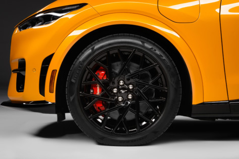 enthusiasts-elect-ebony-s550-mustang-option-with-nite-pony-moniker-2022-08-24_19-33-42_544198