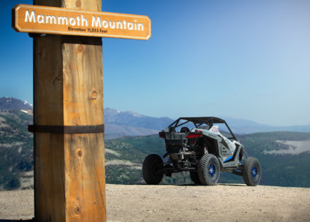 rj-anderson-rips-a-polaris-turbo-r-at-mammoth-motocross-track-2022-08-02_12-04-32_711079