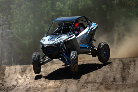 rj-anderson-rips-a-polaris-turbo-r-at-mammoth-motocross-track-2022-08-02_12-05-02_808432