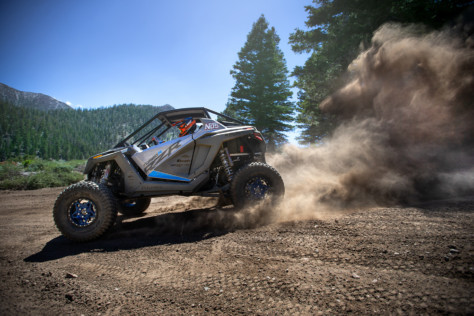 rj-anderson-rips-a-polaris-turbo-r-at-mammoth-motocross-track-2022-08-02_12-05-05_422284