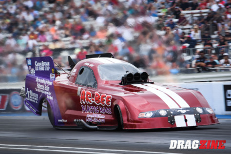 capps-wins-funny-car-all-star-callout-indy-raceday-fields-set-2022-09-04_20-50-05_584022